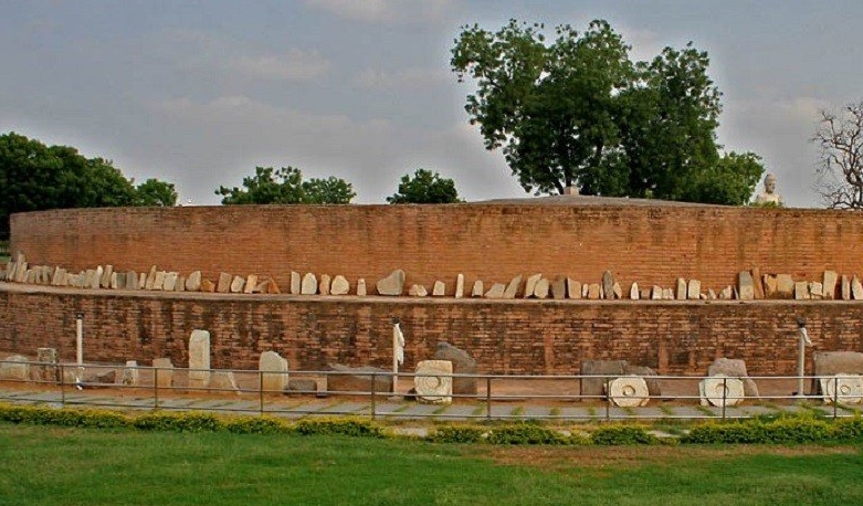 Amravati Stupa ambulatory passageway