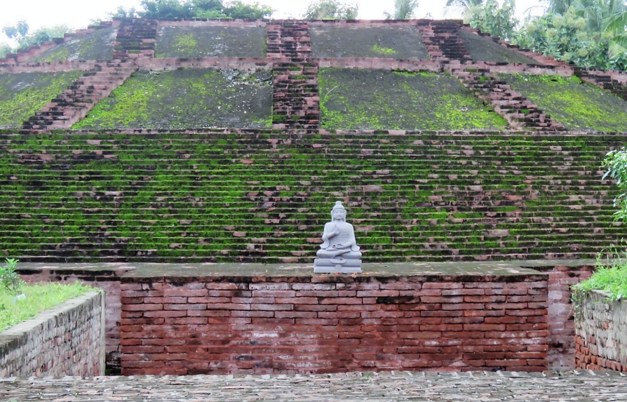 Ghantasala Buddha from Amravati school of art